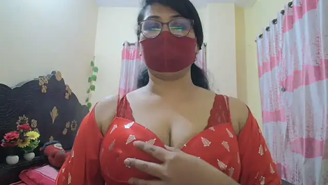 Elena cruz5 online show from 03/13/26, 06:36