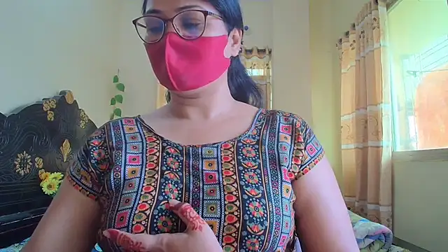 Elena cruz5 online show from 03/23/26, 06:17