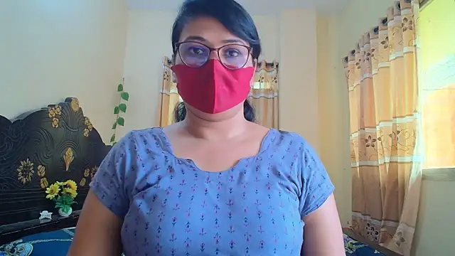 Elena cruz5 online show from 04/24/26, 03:31
