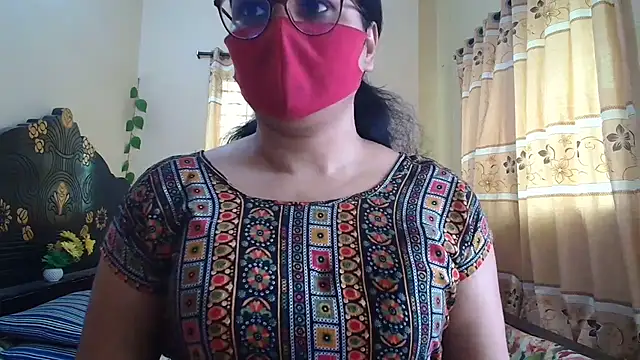 Elena cruz5 online show from 05/03/26, 05:02