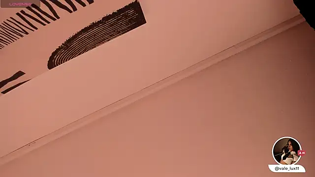 Vale Lux online show from 12/18/25, 05:35