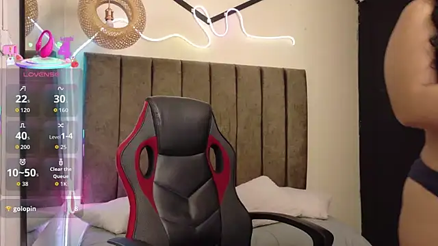 Emma visconti online show from 12/14/25, 08:13