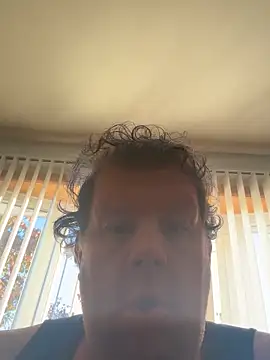 Stephanie1984 online show from 10/06/25, 12:02