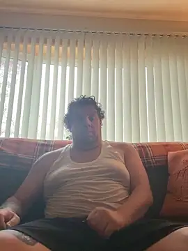 Stephanie1984 online show from 10/30/25, 12:06