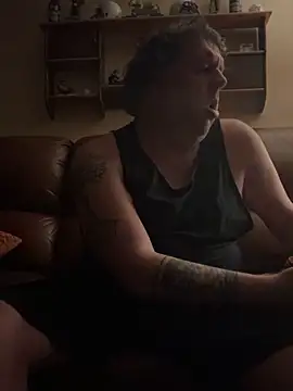 Stephanie1984 online show from 04/12/26, 03:33