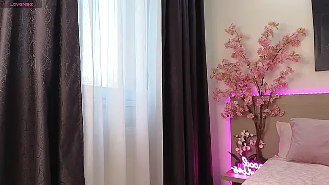 anexblondie online show from 10/17/25, 06:27