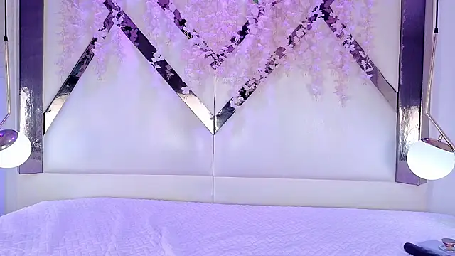 MadameDesade online show from 03/07/26, 08:50