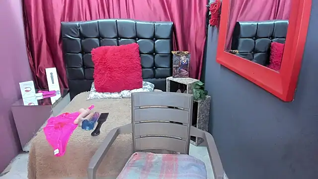 SofiaXDelRio online show from 02/05/26, 11:37