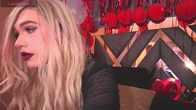 saraah queen1 online show from 02/14/26, 04:09