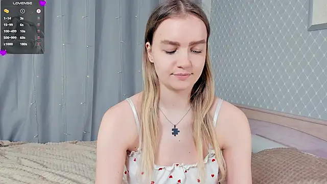 KerenFurguson online show from 12/15/25, 07:18