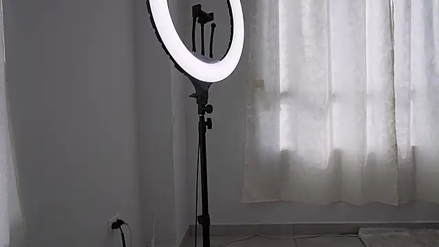 natasha vesper online show from 12/22/25, 08:06