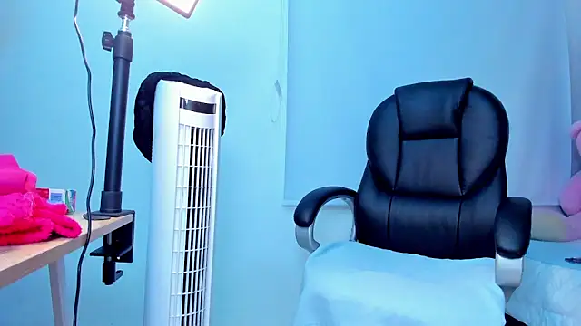 kate lua online show from 10/06/25, 11:51