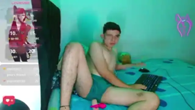 NoahAyala online show from 11/11/25, 06:02