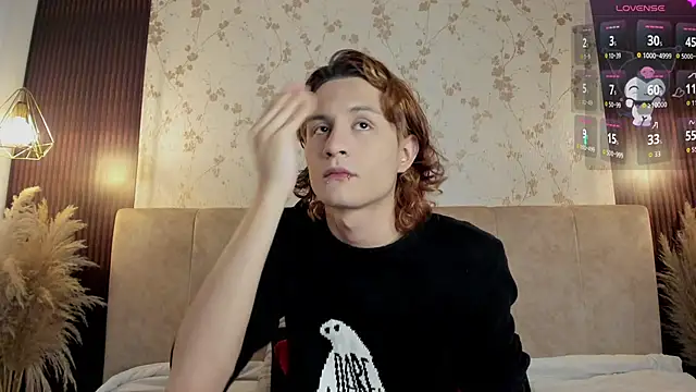 DarcyCullen online show from 09/23/25, 11:24