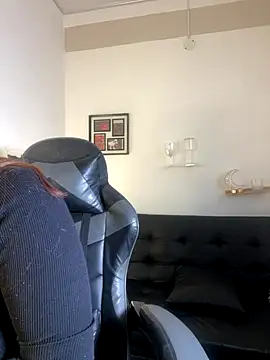 RedVelvet Dream online show from 11/18/25, 08:35