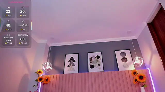 Nina Ford online show from 12/02/25, 03:23