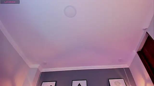 Nina Ford online show from 01/06/26, 03:32