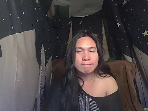 Reynalda26 online show from 09/19/25, 03:45