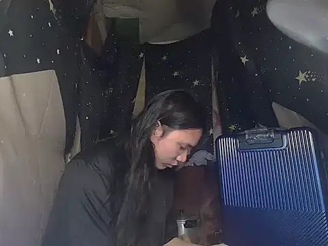 Reynalda26 online show from 11/12/25, 09:36