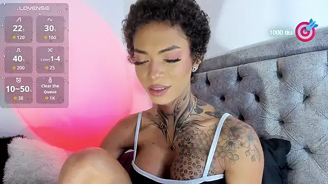 michell danna online show from 10/11/25, 01:27