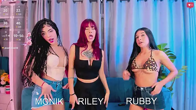 Evil Giirls online show from 10/05/25, 01:59