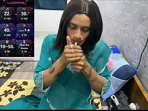 LuvLayla online show from 06/20/26, 11:40