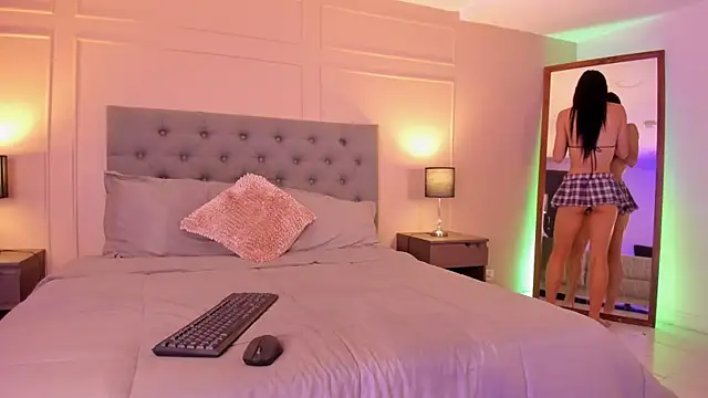 ALICESANDOVAL online show from 09/11/25, 11:54