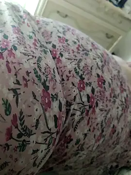 Monellidinasco6 online show from 04/25/26, 10:51