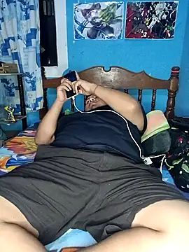 ramito1007 online show from 09/13/25, 04:56