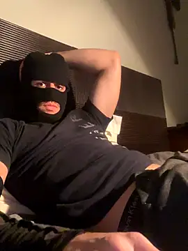 Snapshot of SinisterMads chatting on 09/12/25, 08:42 SinisterMads online show from 09/12/25, 08:42