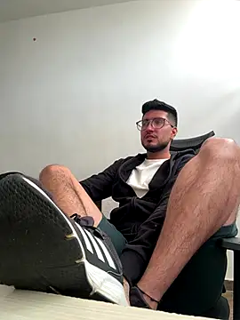 bryXonStorm online show from 10/05/25, 02:37