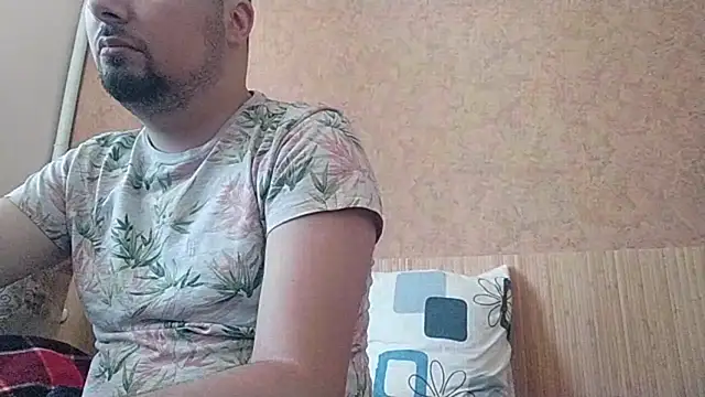 Snapshot of Joseph1Arnold chatting on 09/21/25, 11:45 Joseph1Arnold online show from 09/21/25, 11:45