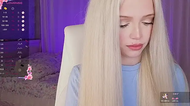 Snapshot of I_am_joss chatting on 11/26/25, 10:55 I am joss online show from 11/26/25, 10:55