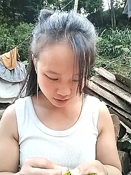 liu-liusexy online show from 10/10/25, 07:40