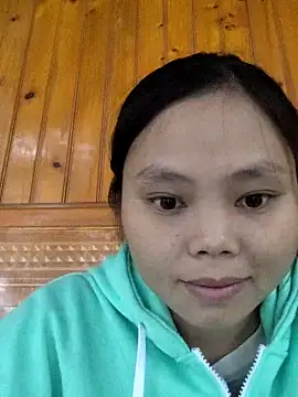 omiu-baby online show from 11/01/25, 12:56