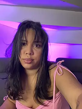 Snapshot of P_A_U_L_I_N_A_ chatting on 06/01/26, 02:02 P A U L I N A online show from 06/01/26, 02:02