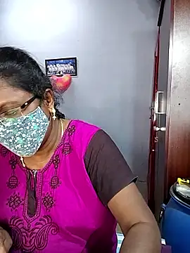 umashreetamil online show from 02/23/26, 02:42