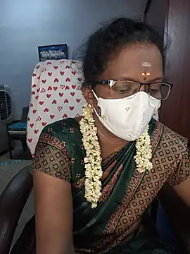 umashreetamil online show from 05/20/26, 02:23