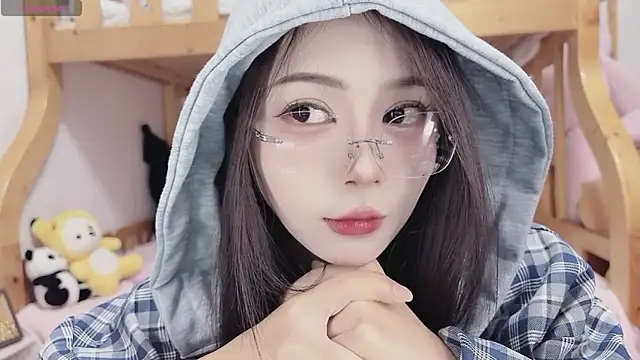 Sue101010 online show from 10/12/25, 12:59