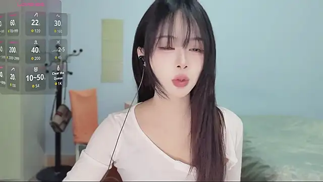 Sue101010 online show from 11/16/25, 07:30