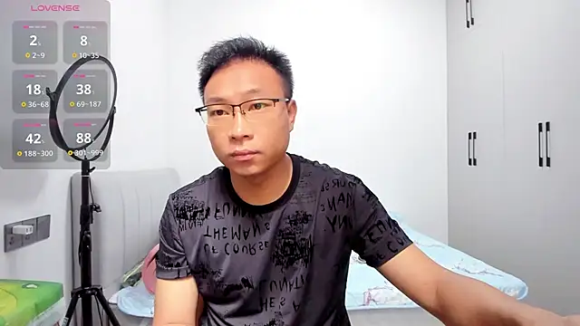 zhubo520 online show from 06/28/26, 02:39