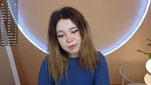 Lina Glow online show from 11/13/25, 07:07