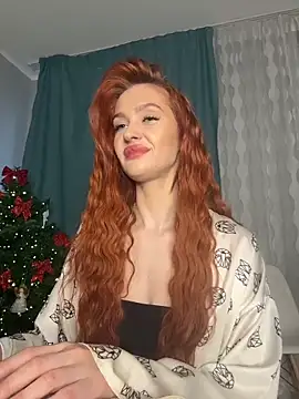 LittleFox    online show from 12/17/25, 07:25