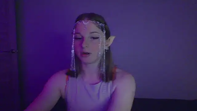 Star Girlish online show from 10/13/25, 05:46