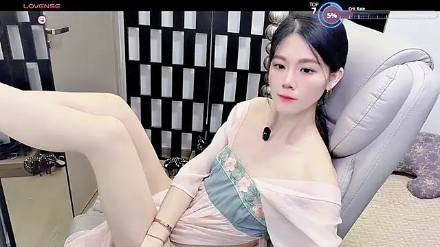 Yueyue-MM online show from 07/14/26, 02:05