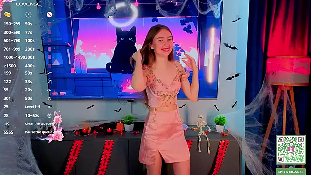 ElfredaTupy online show from 11/04/25, 06:12