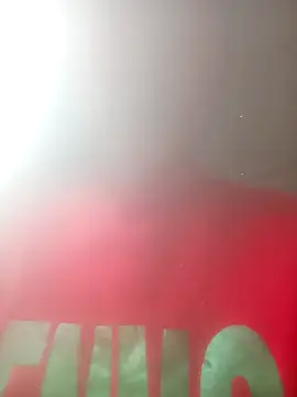 simi-lucy online show from 12/21/25, 07:04