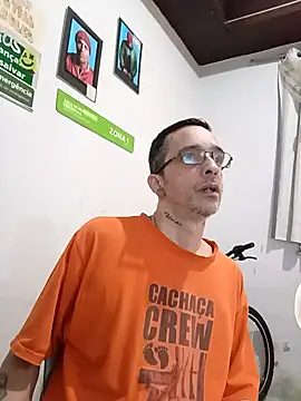 dinho carioca online show from 09/15/25, 02:50