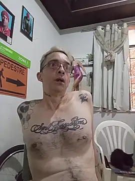 dinho carioca online show from 02/02/26, 01:54