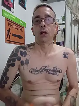 dinho carioca online show from 02/23/26, 03:09